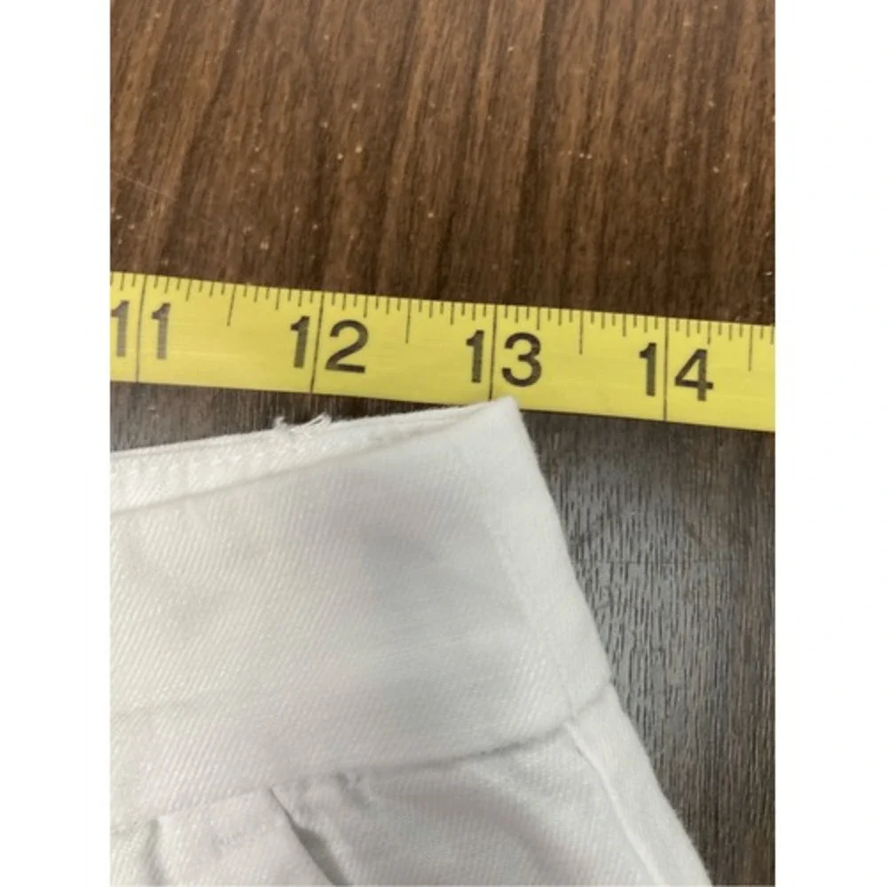 Loft Petite Bermuda Shorts‎ in Linen Blend White 00P
